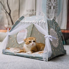 Semi-enclosed pet bed